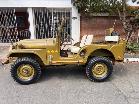 WILLYS JEEP 2.6 6 CILINDROS 12V GASOLINA 2P MANUAL